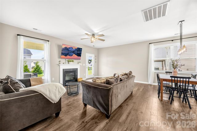 4526 Dover Court, Denver, NC 28037