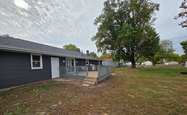603 1st Street W, Lyndon, IL 61261