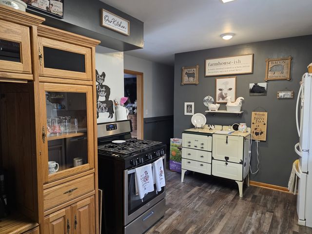 603 1st Street W, Lyndon, IL 61261