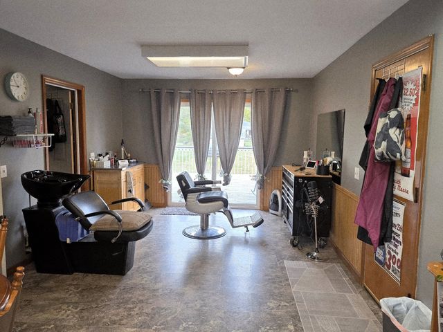 603 1st Street W, Lyndon, IL 61261