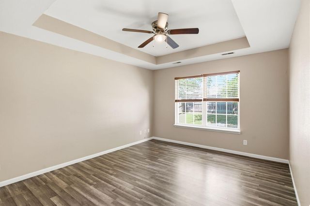 5105 SANDSTONE DR, Columbia, MO 65202