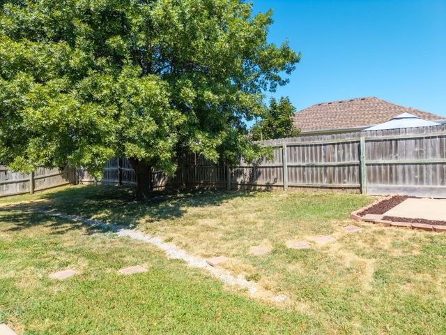 5105 SANDSTONE DR, Columbia, MO 65202