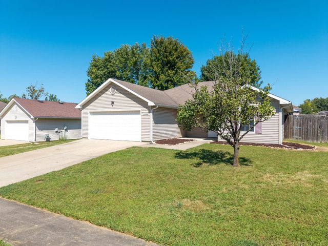 5105 SANDSTONE DR, Columbia, MO 65202