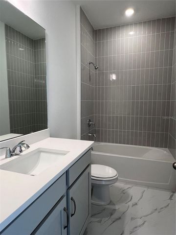 2367 JUNIPER BERRY DRIVE, Minneola, FL 34715