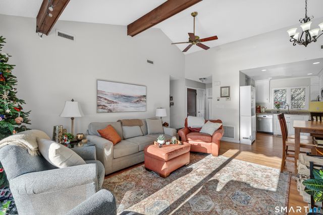 10 Pilgrim Harbor C, Wallingford, CT 06492