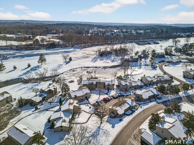 10 Pilgrim Harbor C, Wallingford, CT 06492