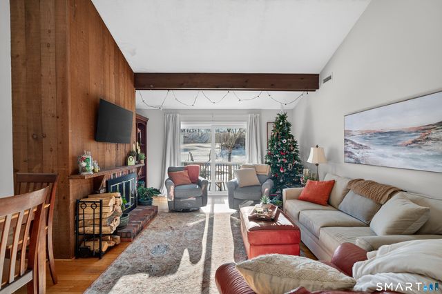 10 Pilgrim Harbor C, Wallingford, CT 06492