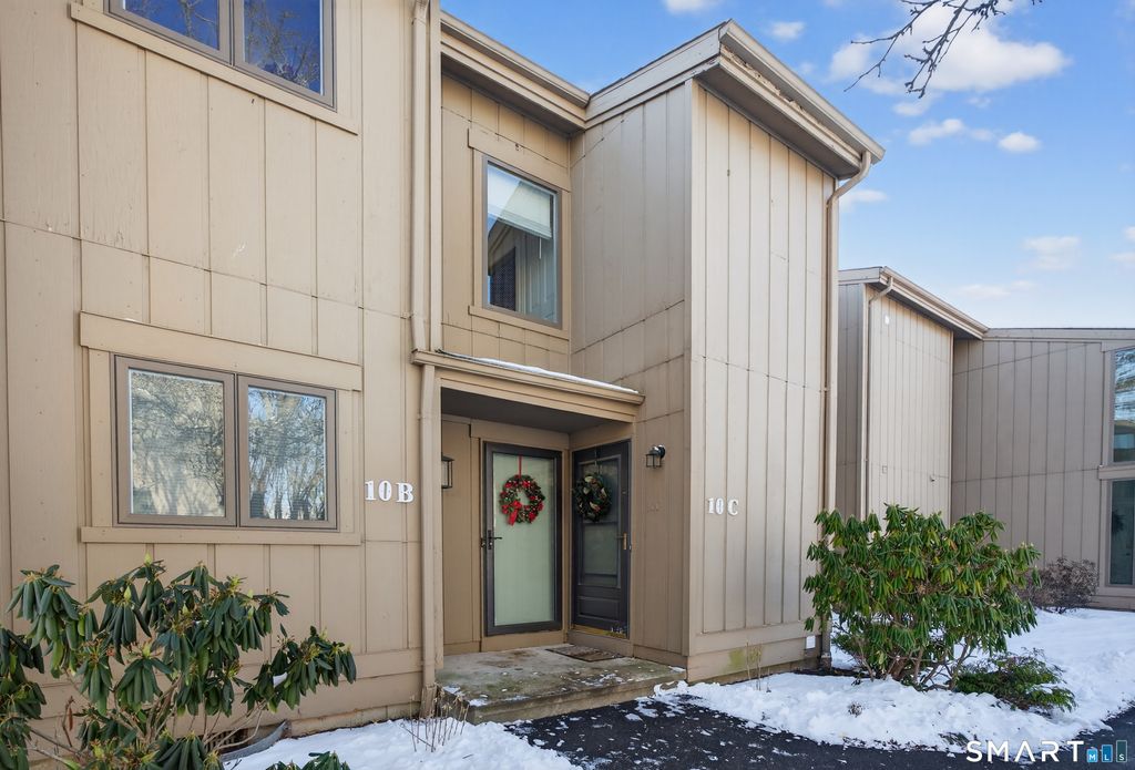 10 Pilgrim Harbor C, Wallingford, CT 06492