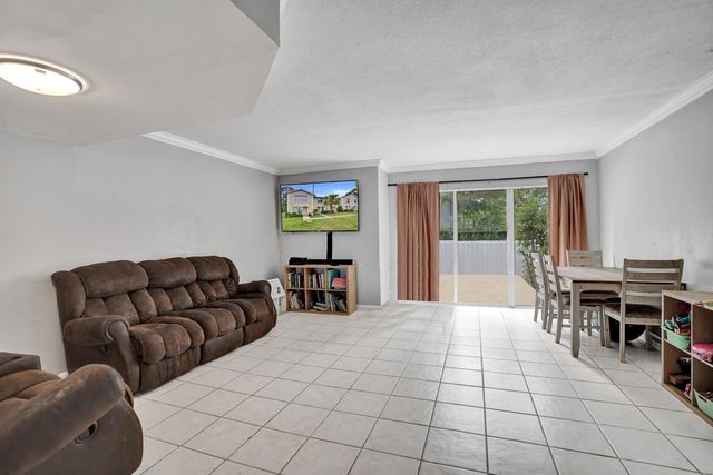 211 Foxtail Drive C, Greenacres, FL 33415