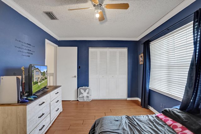 211 Foxtail Drive C, Greenacres, FL 33415