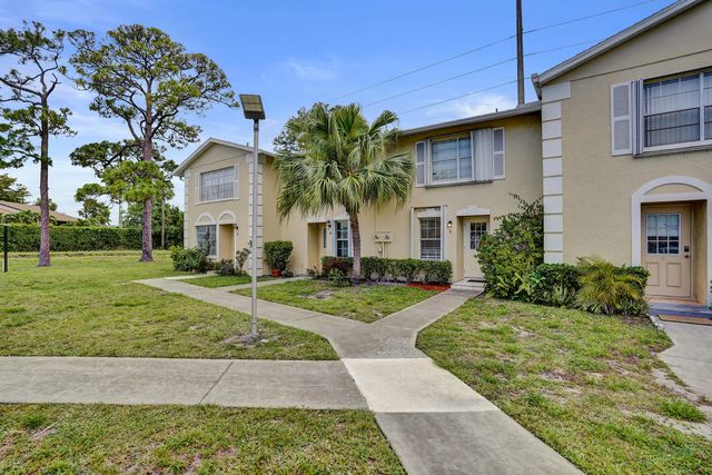 211 Foxtail Drive C, Greenacres, FL 33415