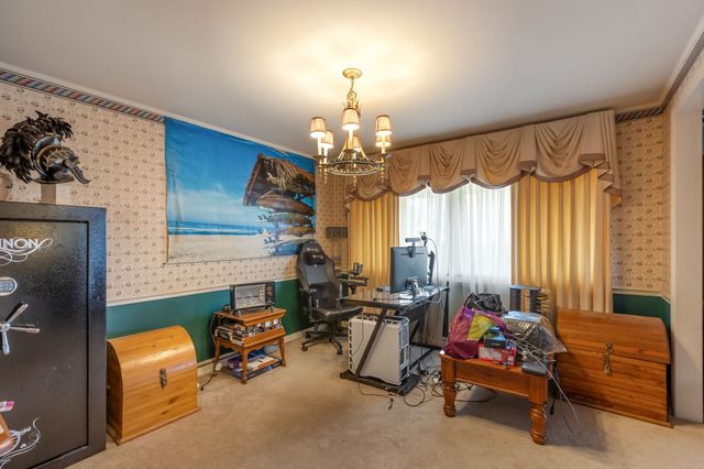 212 Pineview St, Shelbyville, TN 37160