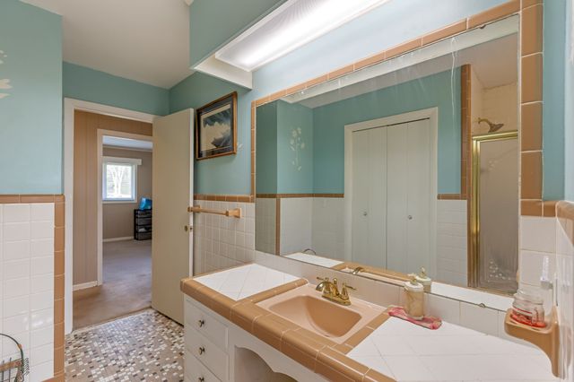 212 Pineview St, Shelbyville, TN 37160