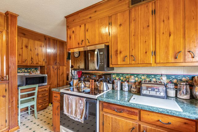 212 Pineview St, Shelbyville, TN 37160