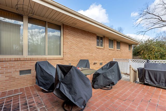 212 Pineview St, Shelbyville, TN 37160