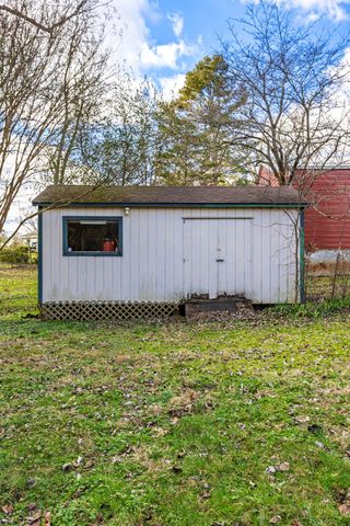 212 Pineview St, Shelbyville, TN 37160