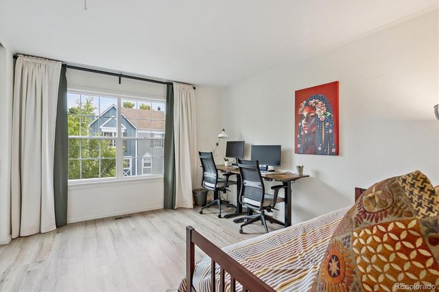 1699 S Trenton Street 17, Denver, CO 80231