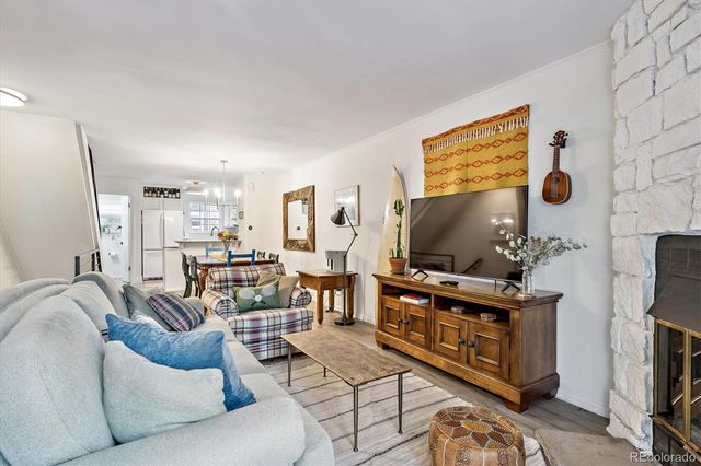 1699 S Trenton Street 17, Denver, CO 80231