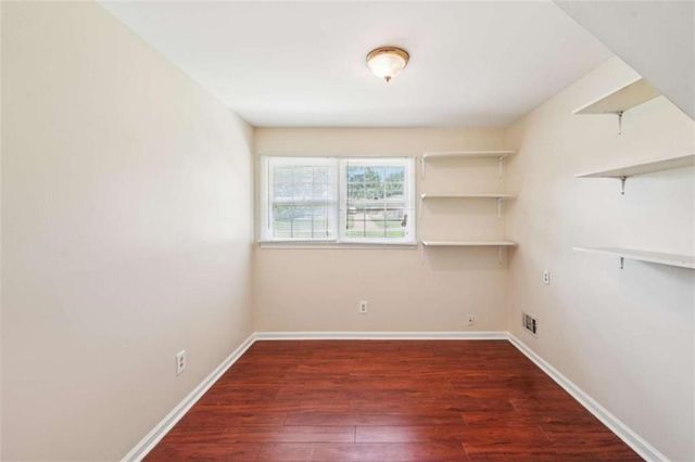 498 Cole SW Drive, Lilburn, GA 30047