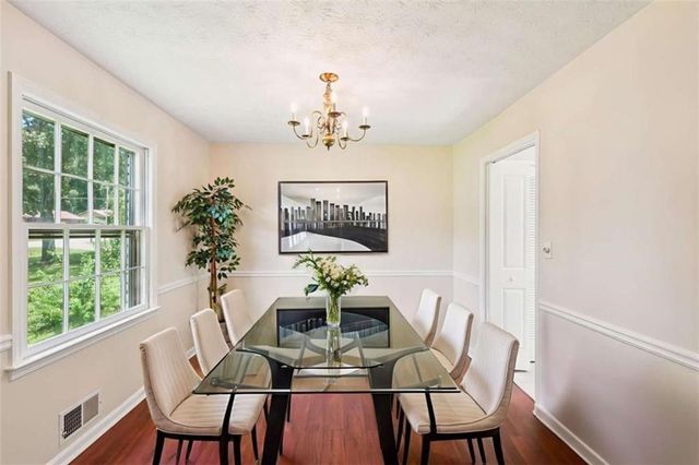 498 Cole SW Drive, Lilburn, GA 30047