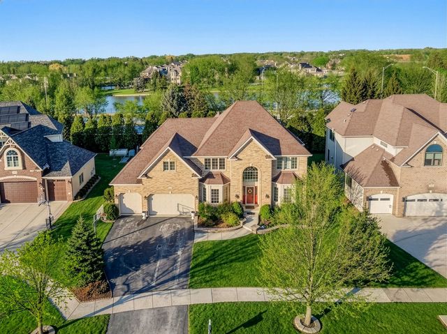 3111 Landore Drive, Naperville, IL 60564