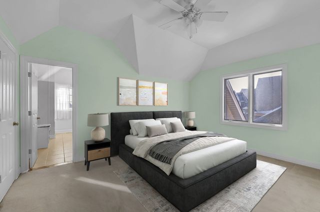 3111 Landore Drive, Naperville, IL 60564