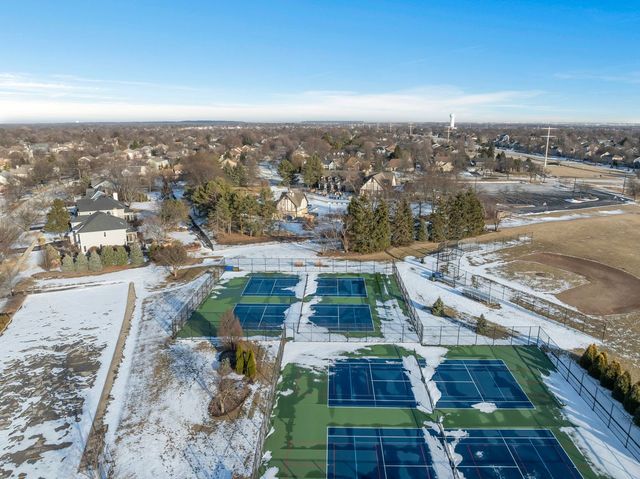 3111 Landore Drive, Naperville, IL 60564