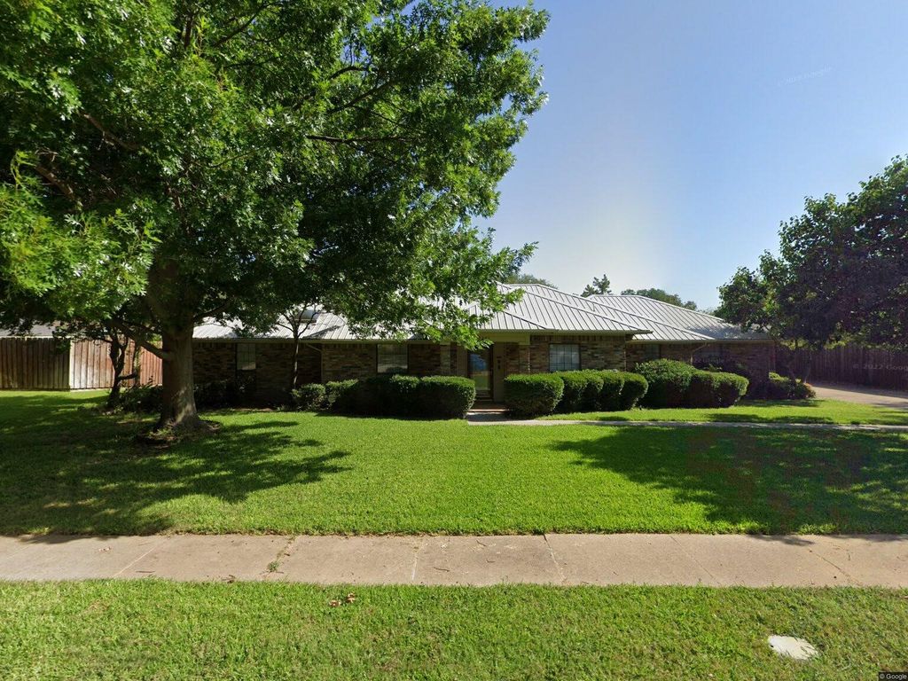 3401 Conlin Drive, Rowlett, TX 75088