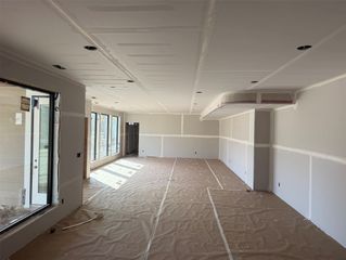 930 Harrington Way, Waukee, IA 50263