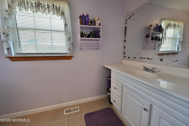 71 Cedarbrook Lane, Little Egg Harbor, NJ 08087