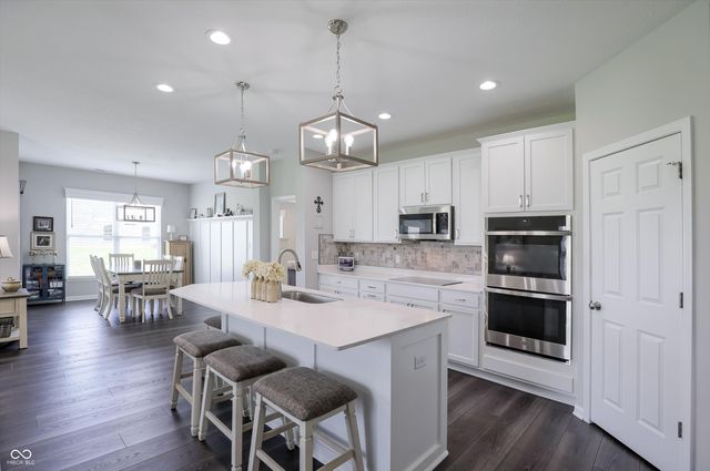 6564 Amber Court, Whitestown, IN 46075
