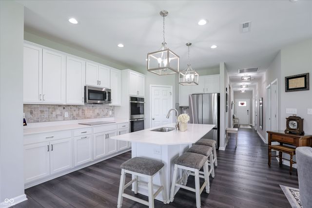 6564 Amber Court, Whitestown, IN 46075