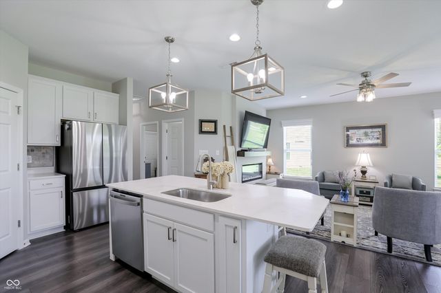 6564 Amber Court, Whitestown, IN 46075