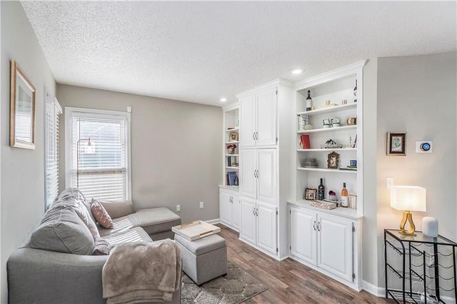 10002 NW 86th Terrace, Kansas City, MO 64153