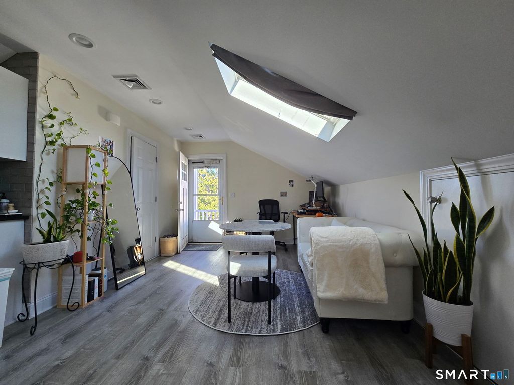 79 Seaview Avenue 4, Norwalk, CT 06855