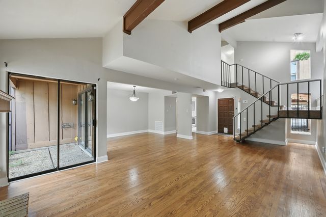 3189 Golden Oak Court, Farmers Branch, TX 75234
