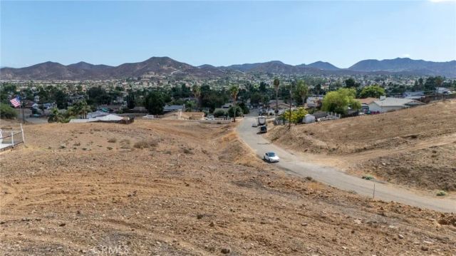248 Manzana, Menifee, CA 92587