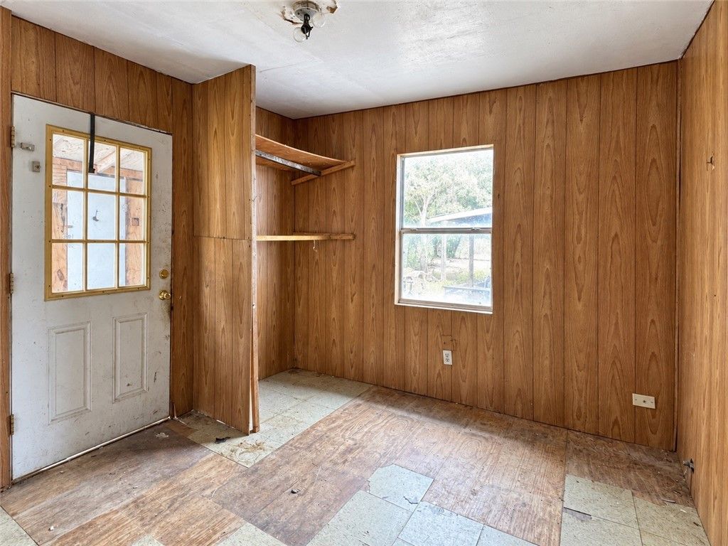 1163 Ochoa St, Portland, TX 78374 — photo 5
