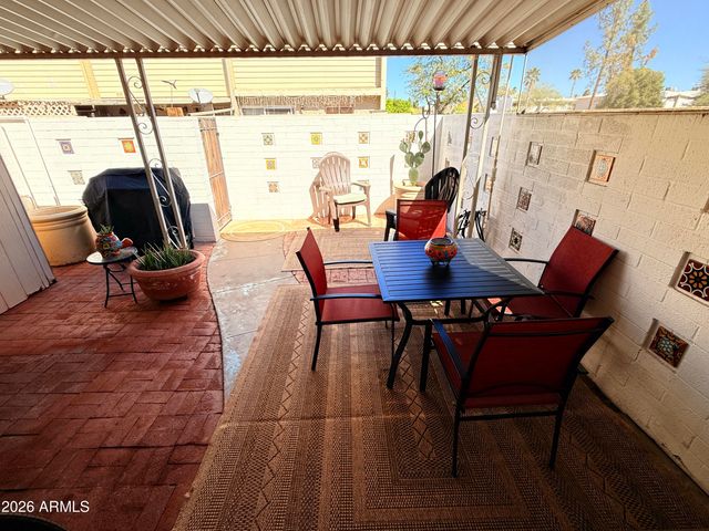 815 N HAYDEN Road B2, Scottsdale, AZ 85257