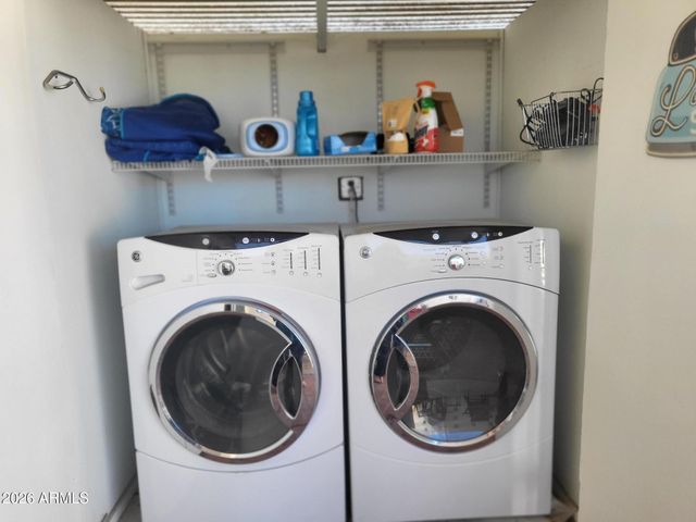 815 N HAYDEN Road B2, Scottsdale, AZ 85257