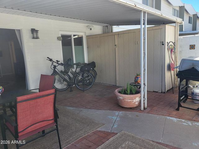 815 N HAYDEN Road B2, Scottsdale, AZ 85257