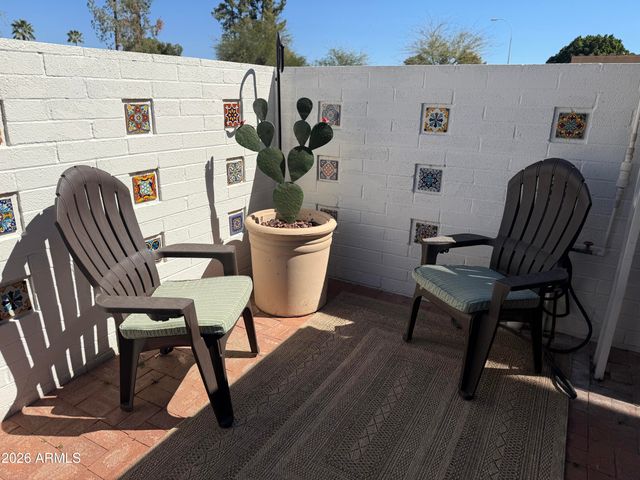 815 N HAYDEN Road B2, Scottsdale, AZ 85257