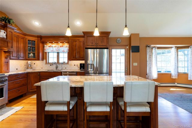 30 Huckleberry Lane, Hopewell Junction, NY 12533