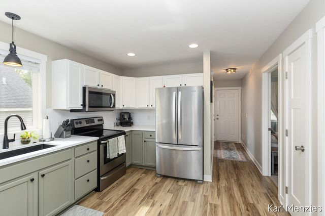 1231 Bradford Street NE, Grand Rapids, MI 49503
