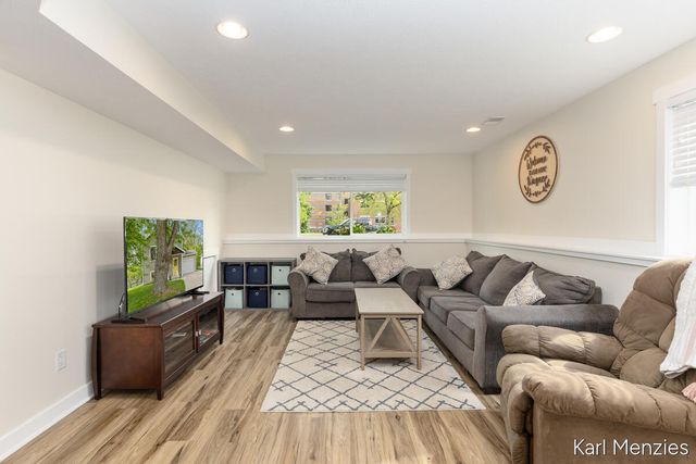 1231 Bradford Street NE, Grand Rapids, MI 49503
