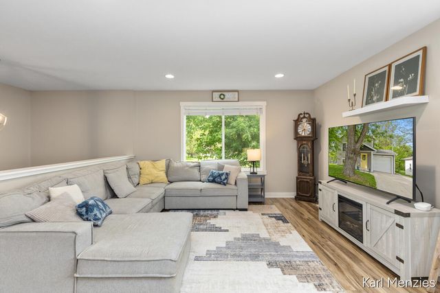 1231 Bradford Street NE, Grand Rapids, MI 49503