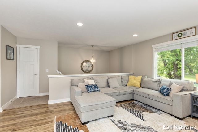 1231 Bradford Street NE, Grand Rapids, MI 49503