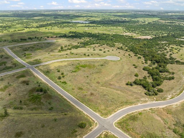 3517 Bravery Drive, Cresson, TX 76035