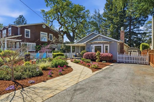 750 Los Robles Avenue, Palo Alto, CA 94306