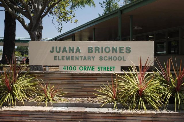 750 Los Robles Avenue, Palo Alto, CA 94306